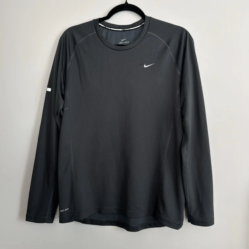 Nike Dri-Fit Running Shirt Size M